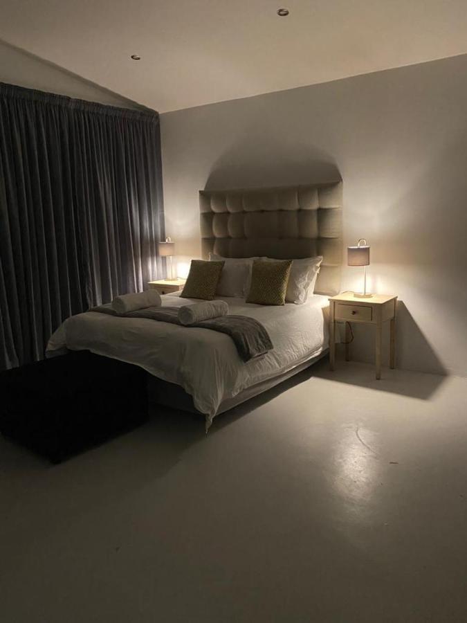דירות ג'ורג' Miles House מראה חיצוני תמונה