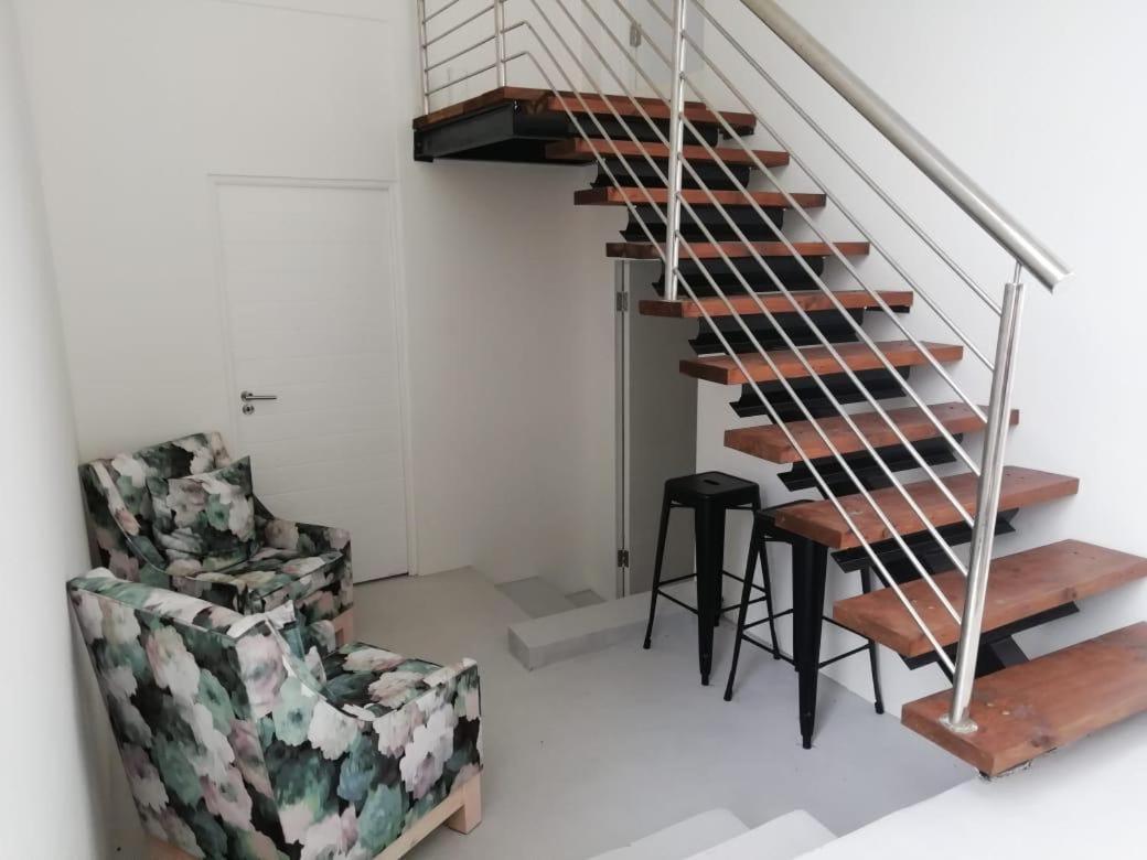 דירות ג'ורג' Miles House מראה חיצוני תמונה